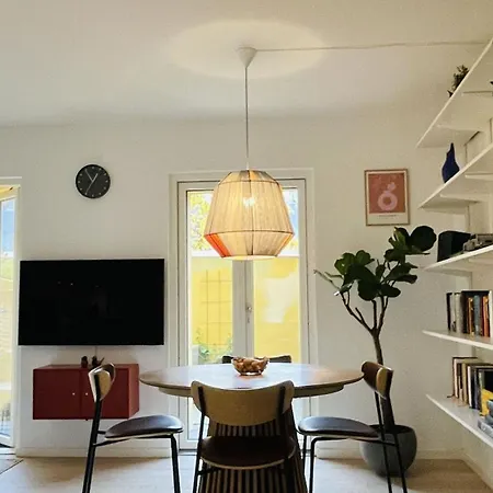 Apartmentincopenhagen 1661 *